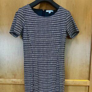 Max Mara knee length knit dress, navy and white, size 6, slim fit